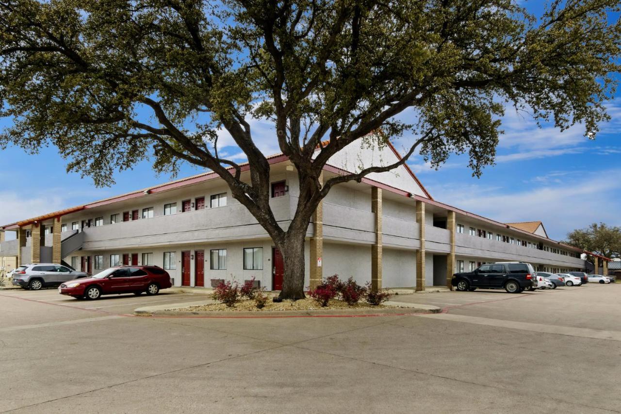 Irving Inn & Suites At Dfw Airport Εξωτερικό φωτογραφία