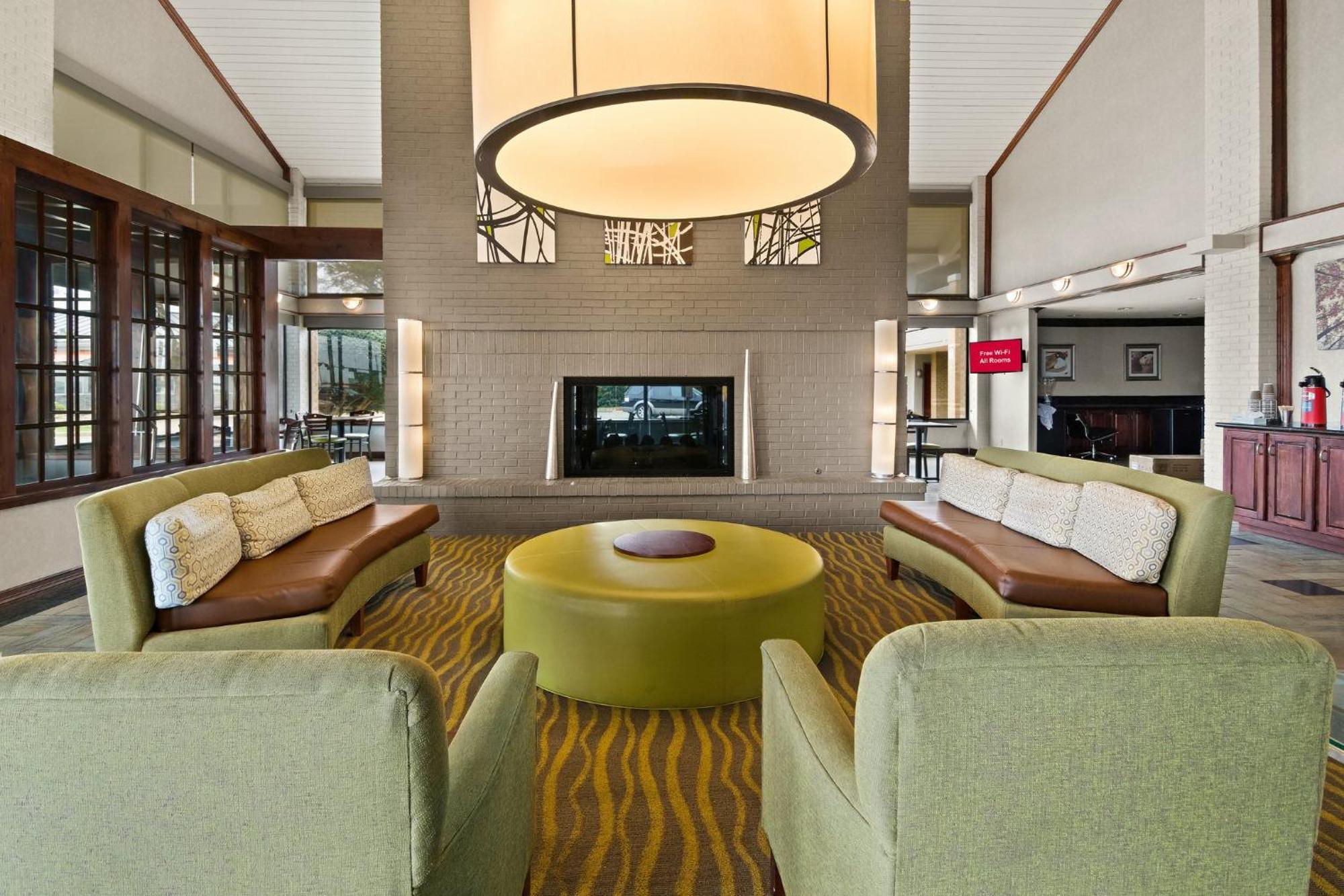 Irving Inn & Suites At Dfw Airport Εξωτερικό φωτογραφία